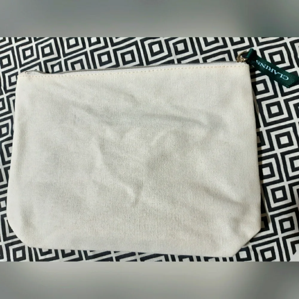 CLARINS cosmetics or make up storage bag [BRAND NEW] - Picture 9 of 12
